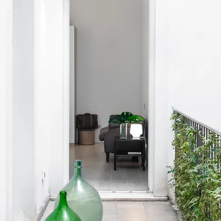 The Architect - Exclusive Loft In Ponterosso דירה טריאסטה