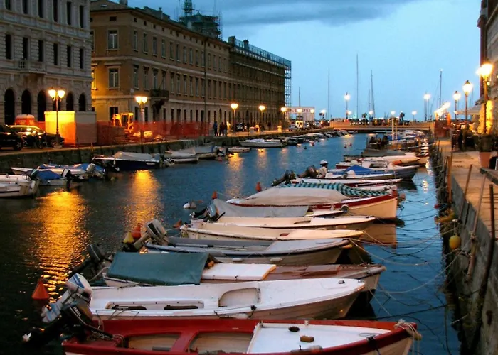 The Architect - Exclusive Loft In Ponterosso