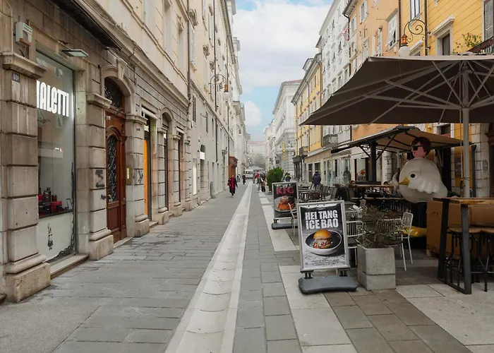 The Architect - Exclusive Loft In Ponterosso